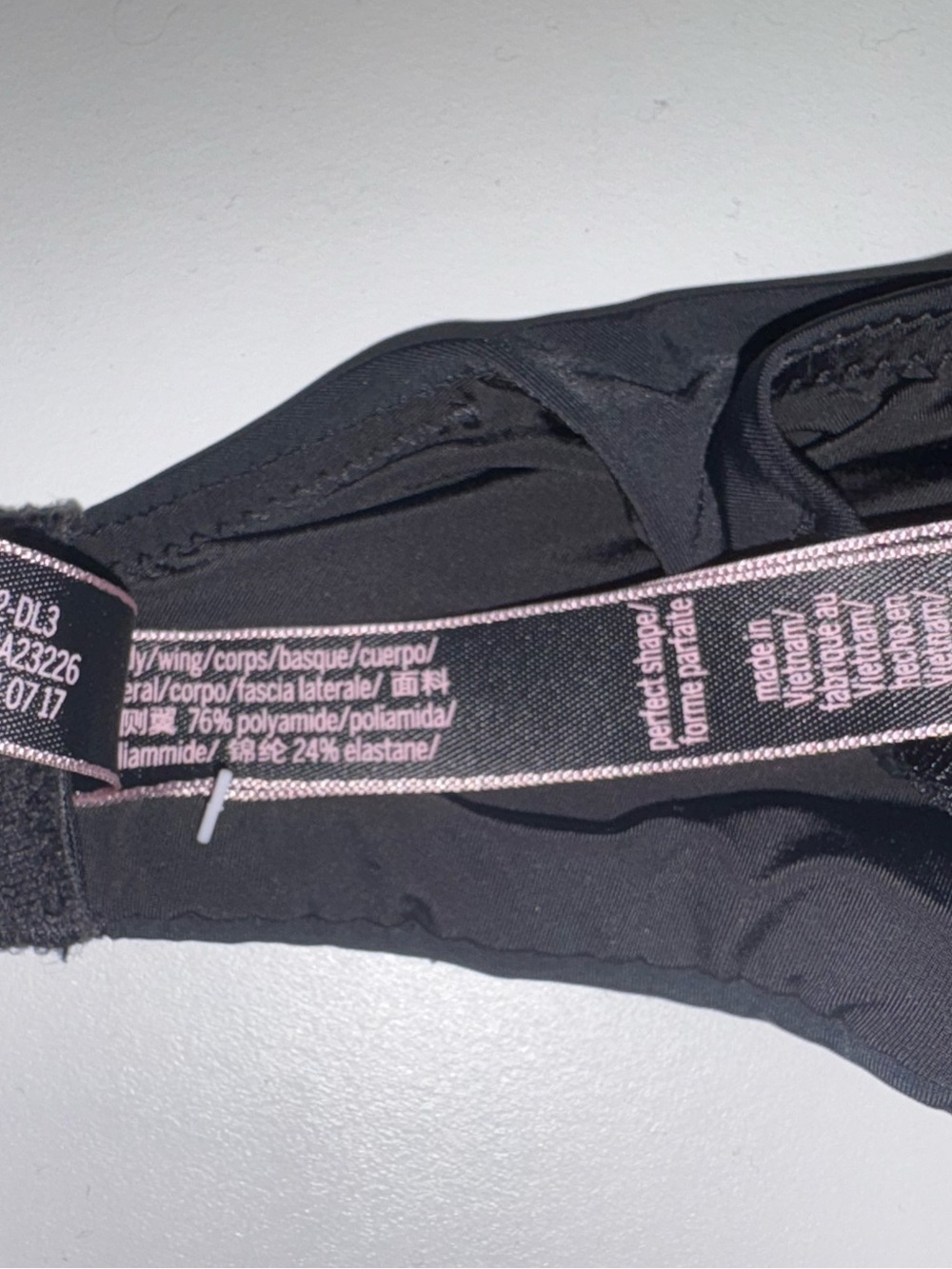 Victoria’s Secret Perfect Shape Bra 34DD Black NEW - Picture 8 of 8